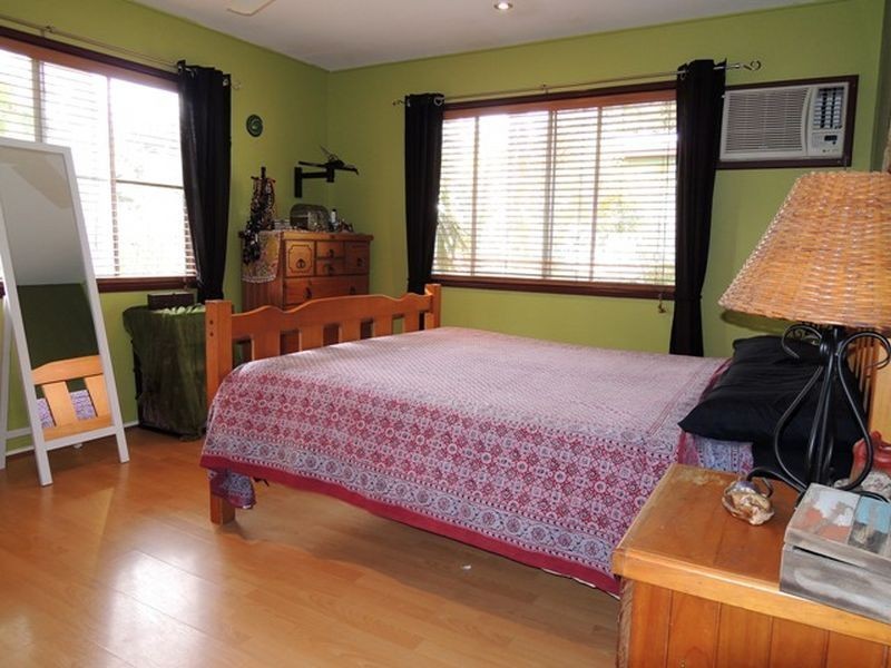 1 Fisher Street, Bucasia QLD 4750