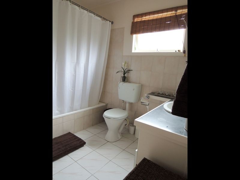 1 Fisher Street, Bucasia QLD 4750
