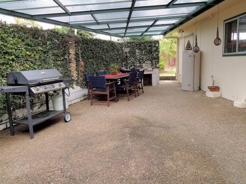 1 Fisher Street, Bucasia QLD 4750