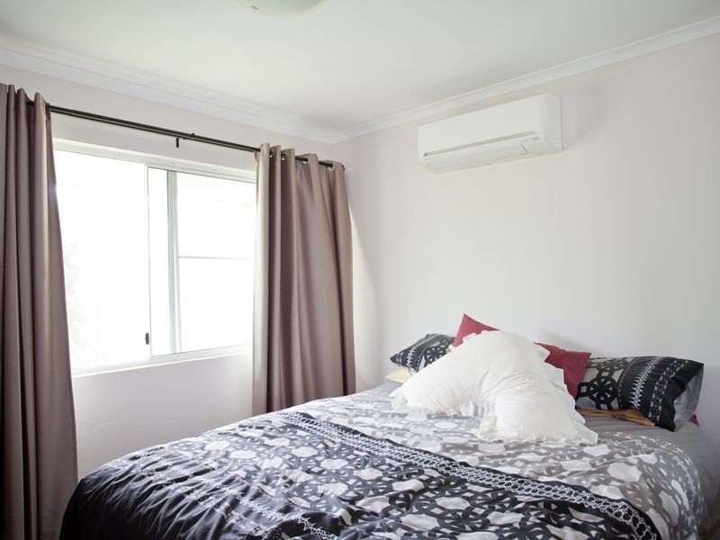 2/18 Beach Road, Dolphin Heads QLD 4740