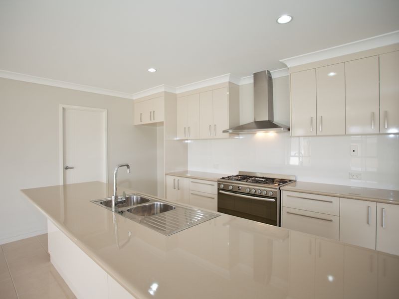 11 Bowden Crescent, Marian QLD 4753