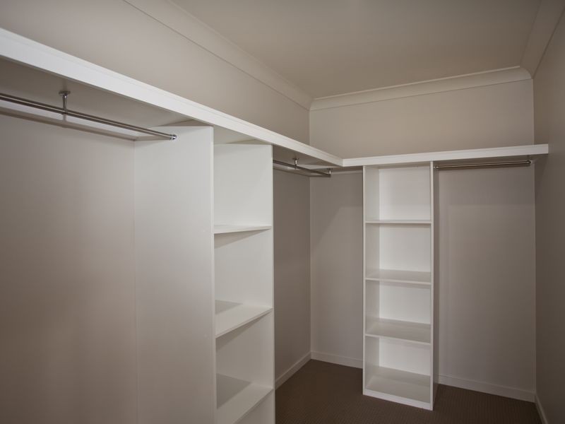 11 Bowden Crescent, Marian QLD 4753