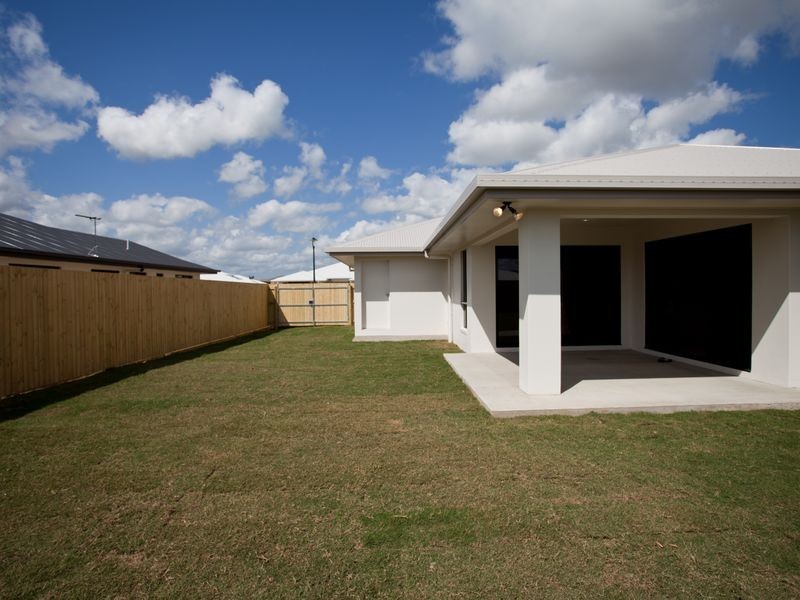 11 Bowden Crescent, Marian QLD 4753