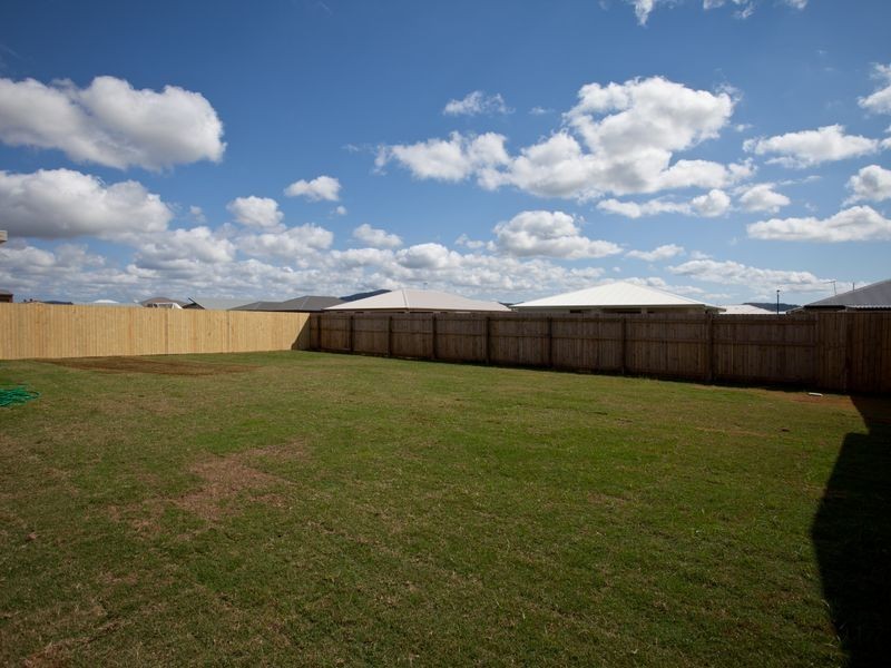 11 Bowden Crescent, Marian QLD 4753