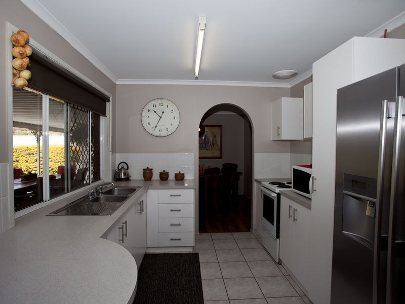 9 Danelles Way, Eimeo QLD 4740