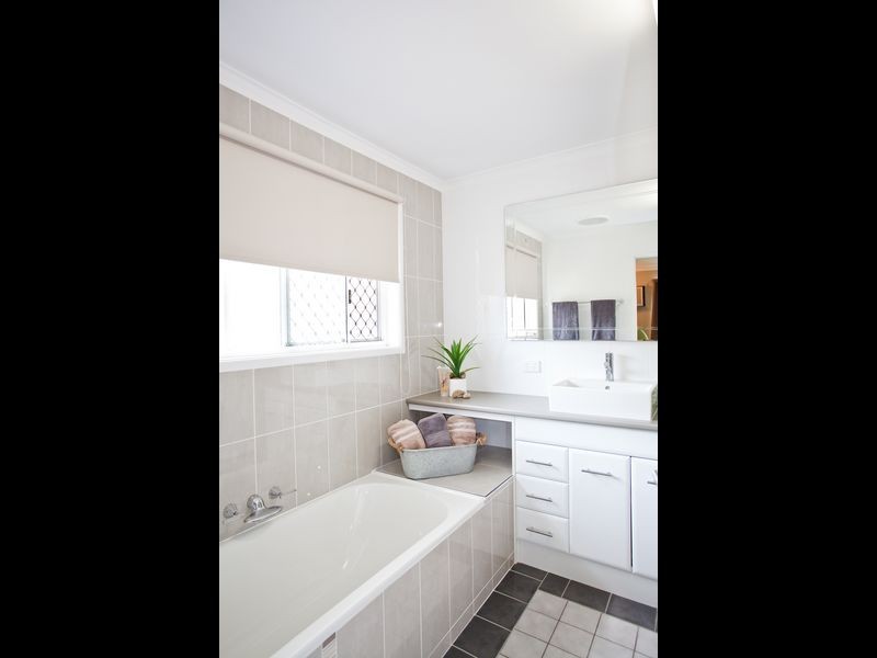9 Danelles Way, Eimeo QLD 4740