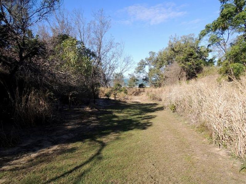 Lot 4/190B Windward Way, Shoal Point QLD 4750