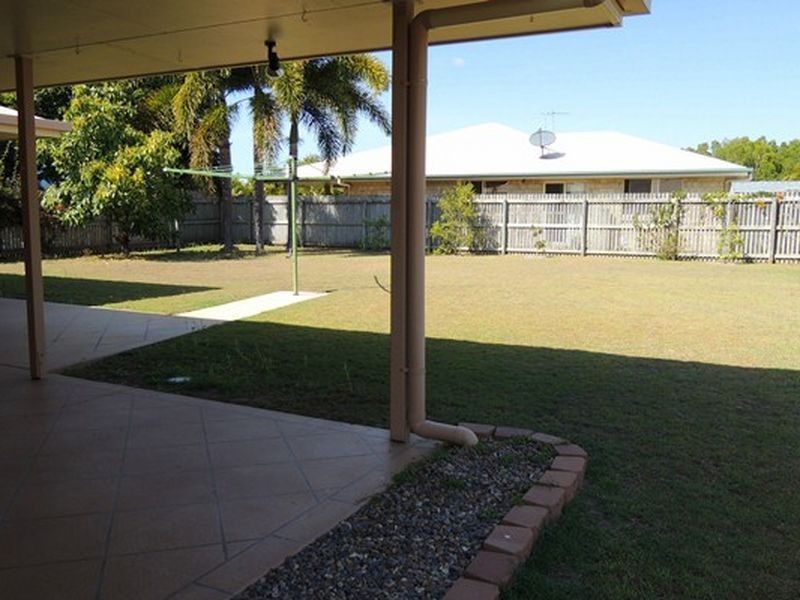 34 Elizabeth Drive, Bucasia QLD 4750