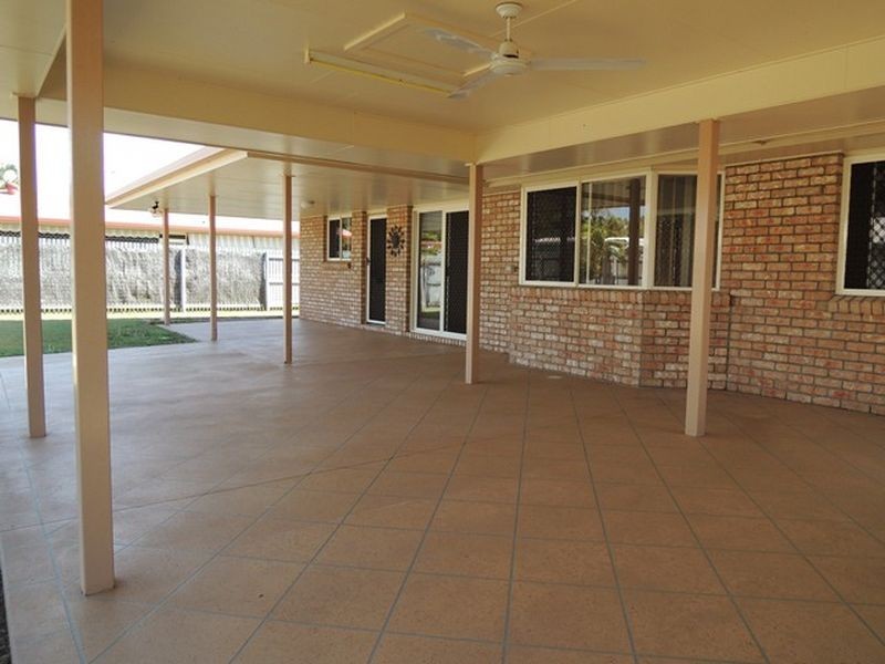 34 Elizabeth Drive, Bucasia QLD 4750