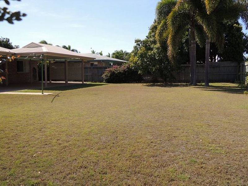 34 Elizabeth Drive, Bucasia QLD 4750