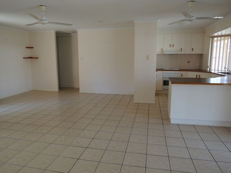 34 Elizabeth Drive, Bucasia QLD 4750
