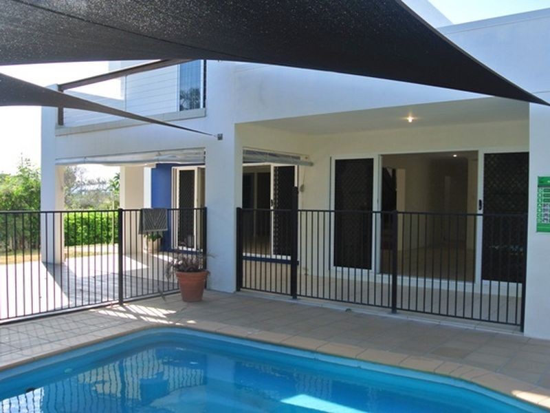 8 Portside Place, Shoal Point QLD 4750