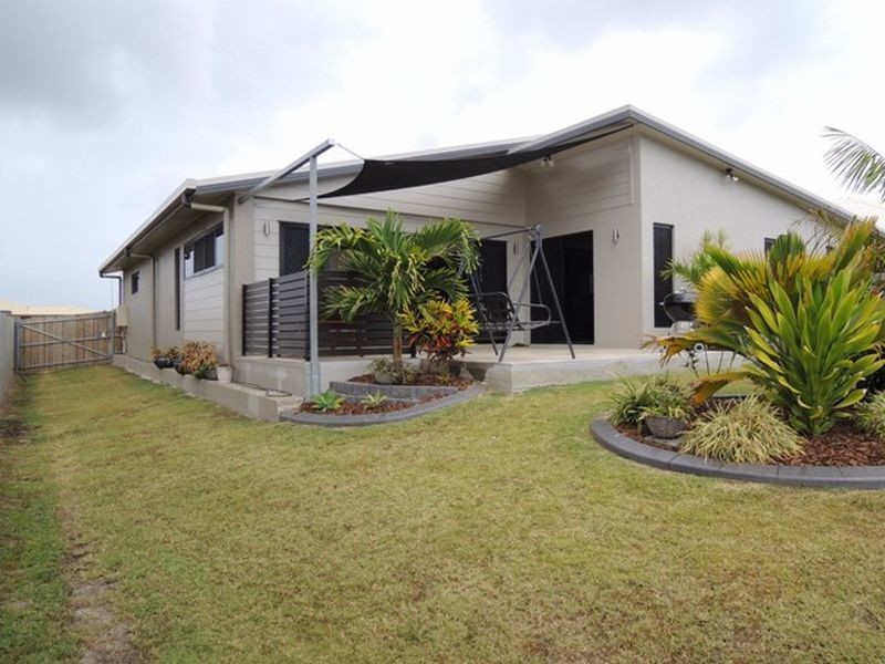 43 Hinze Circuit, Rural View QLD 4740