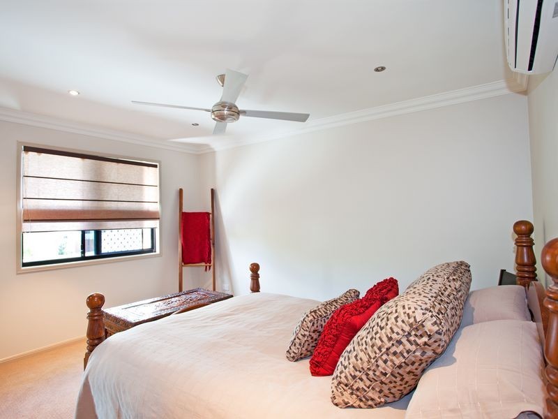 8 Friarbird Avenue, Blacks Beach QLD 4740