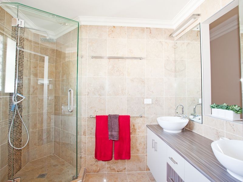 8 Friarbird Avenue, Blacks Beach QLD 4740