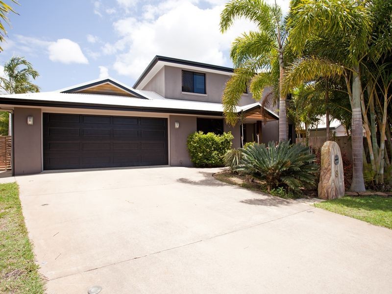 8 Friarbird Avenue, Blacks Beach QLD 4740