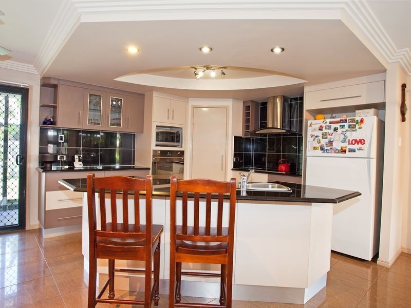 8 Friarbird Avenue, Blacks Beach QLD 4740