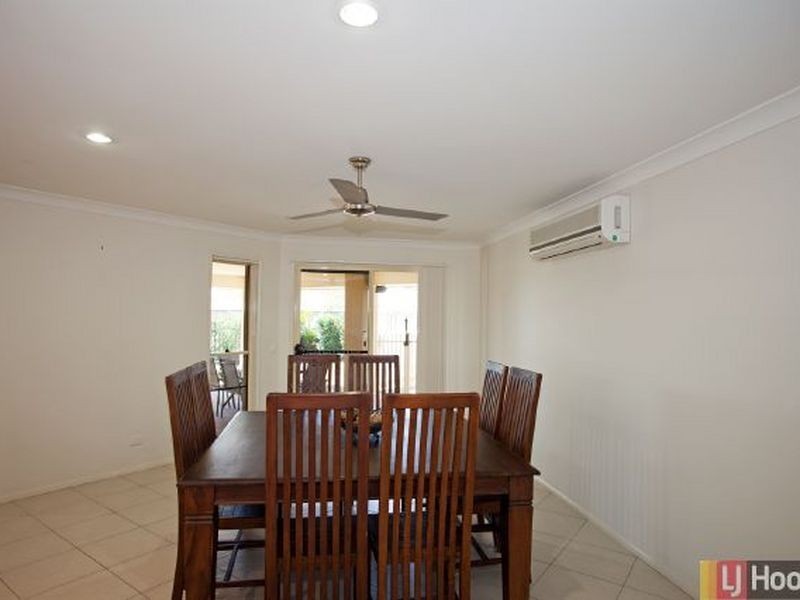 16 Whitehaven Drive, Blacks Beach QLD 4740