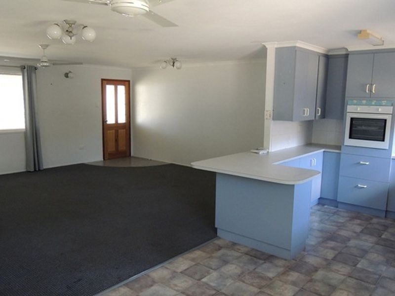 82 Beaconsfield Road, Beaconsfield QLD 4740