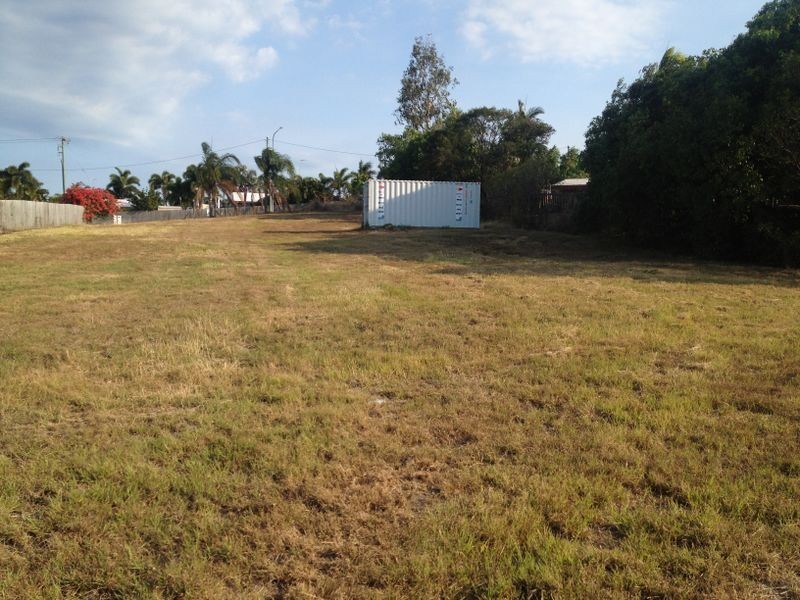 6 Sunset Place, Eimeo QLD 4740