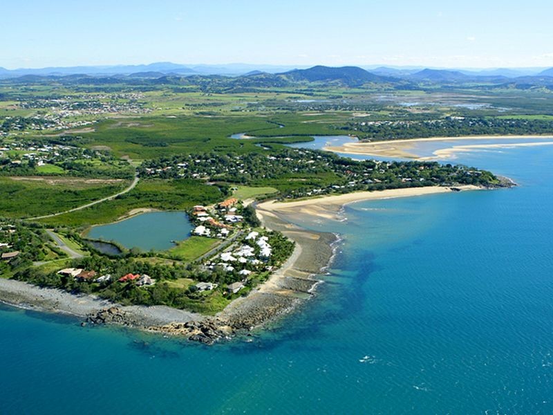 6 Sunset Place, Eimeo QLD 4740