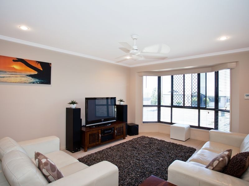 9 Kinghorn Street, Eimeo QLD 4740