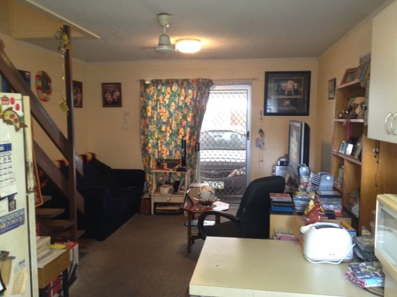 12/11 Porter Street, Mackay QLD 4740