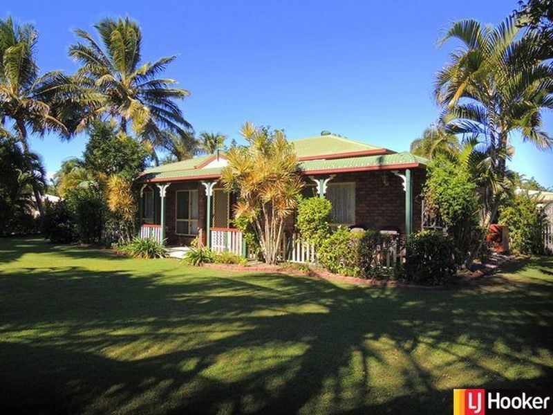 4 Leister Court, Bucasia QLD 4750