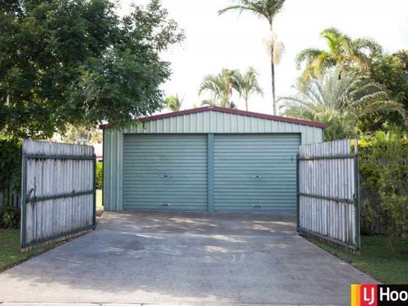 4 Leister Court, Bucasia QLD 4750