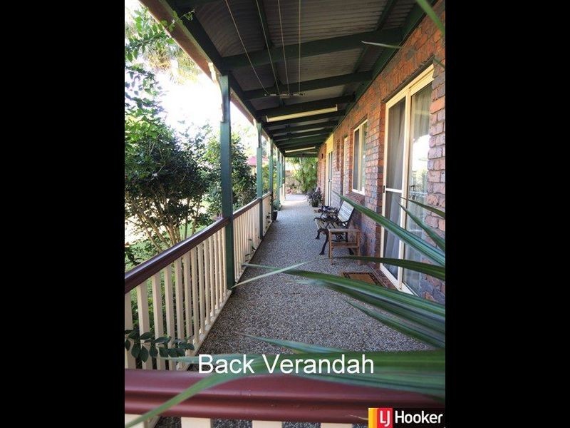 4 Leister Court, Bucasia QLD 4750