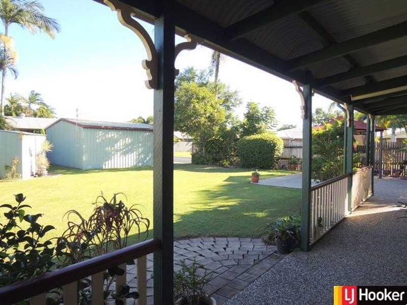 4 Leister Court, Bucasia QLD 4750