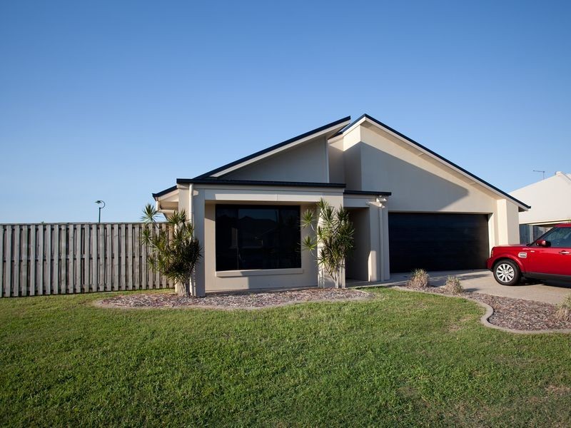 1 Duranbah Circuit, Blacks Beach QLD 4740