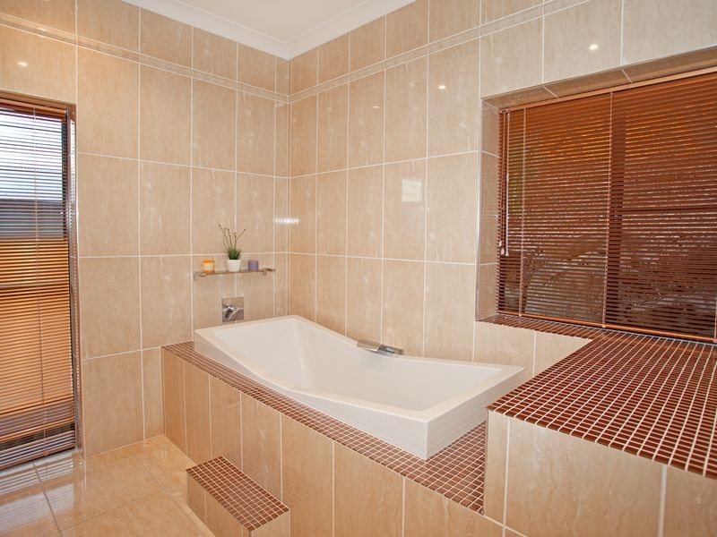 29 Portside Place, Shoal Point QLD 4750