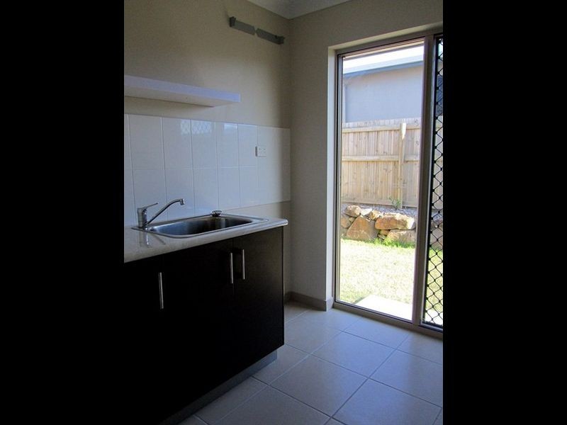 45 Hinze Circuit, Rural View QLD 4740