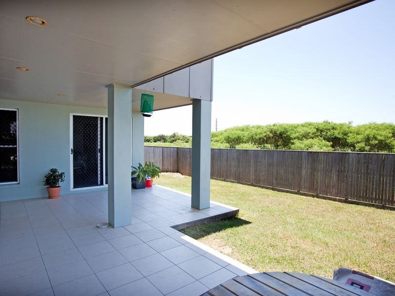 58 Cinnamon Drive, Glenella QLD 4740