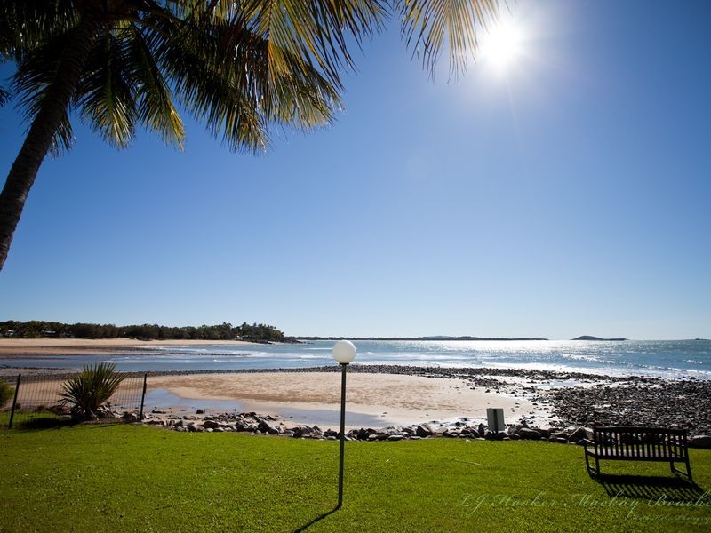 110/6 Beach Road, Dolphin Heads QLD 4740