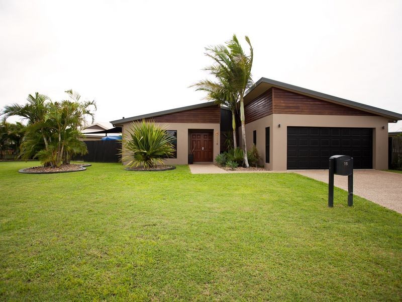 16 Cutfield Street, Glenella QLD 4740