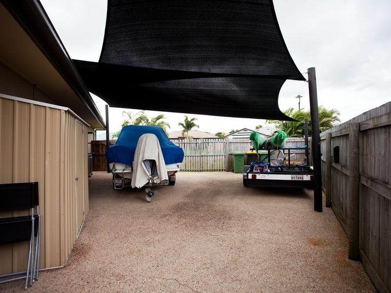 16 Cutfield Street, Glenella QLD 4740