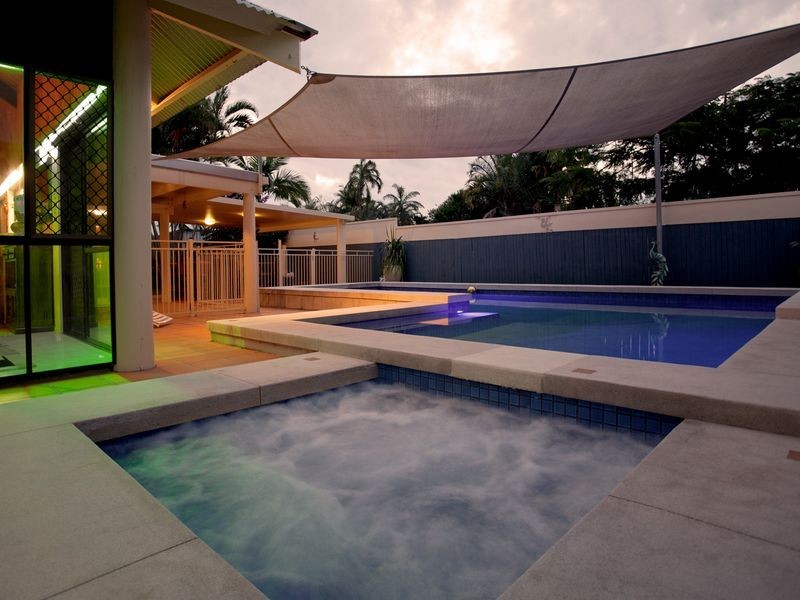 45 Waverley Street, Bucasia QLD 4750