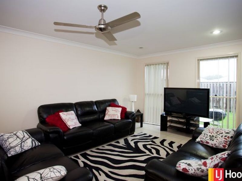 2/23 Whitehaven Drive, Blacks Beach QLD 4740