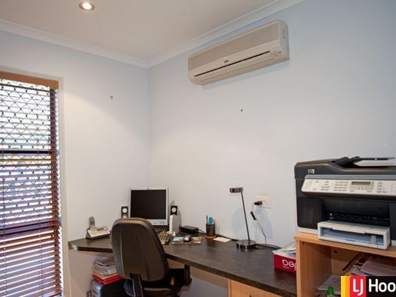2 Douglas Crescent, Rural View QLD 4740