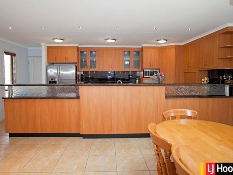 2 Douglas Crescent, Rural View QLD 4740