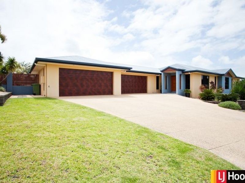 2 Douglas Crescent, Rural View QLD 4740
