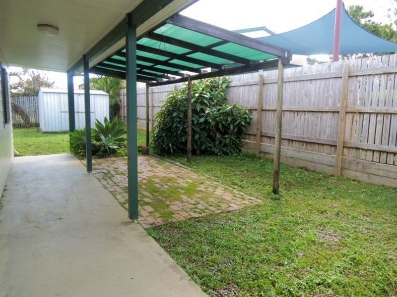 16 Linda Street, Bucasia QLD 4750