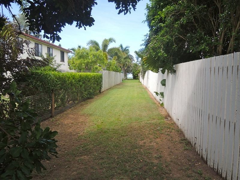 1/60 Zelma Street, Grasstree Beach QLD 4740