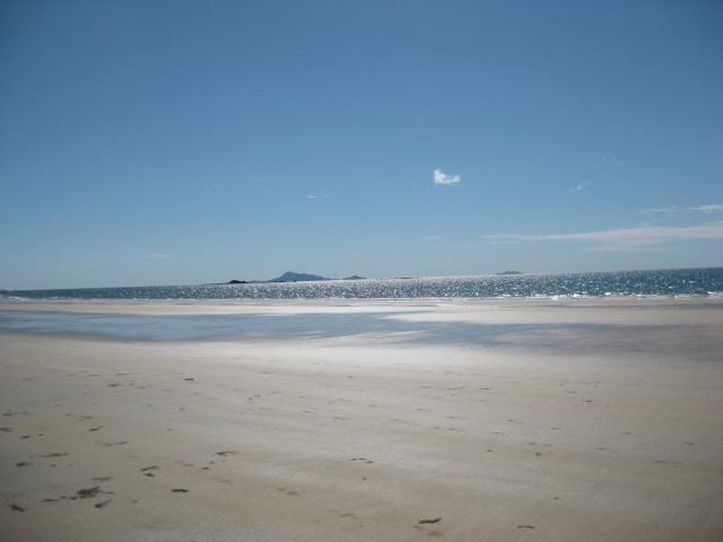 20 Beachside Place, Shoal Point QLD 4750