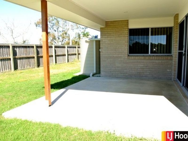 35 Dobinson Street, Bucasia QLD 4750