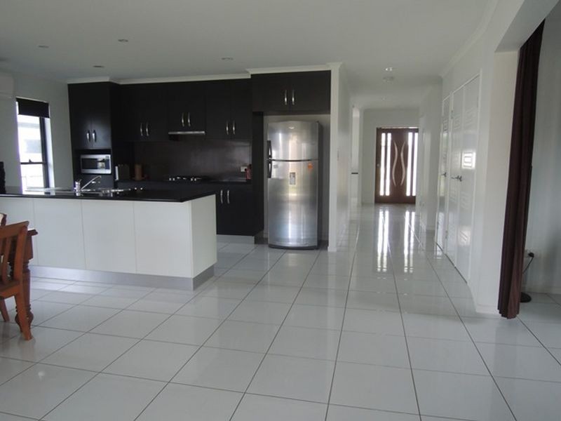 15 Companion Way, Shoal Point QLD 4750