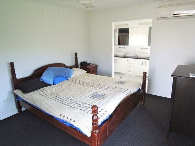 15 Companion Way, Shoal Point QLD 4750