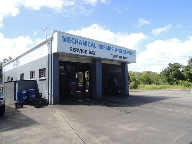 4 Island Close, Shoal Point QLD 4750